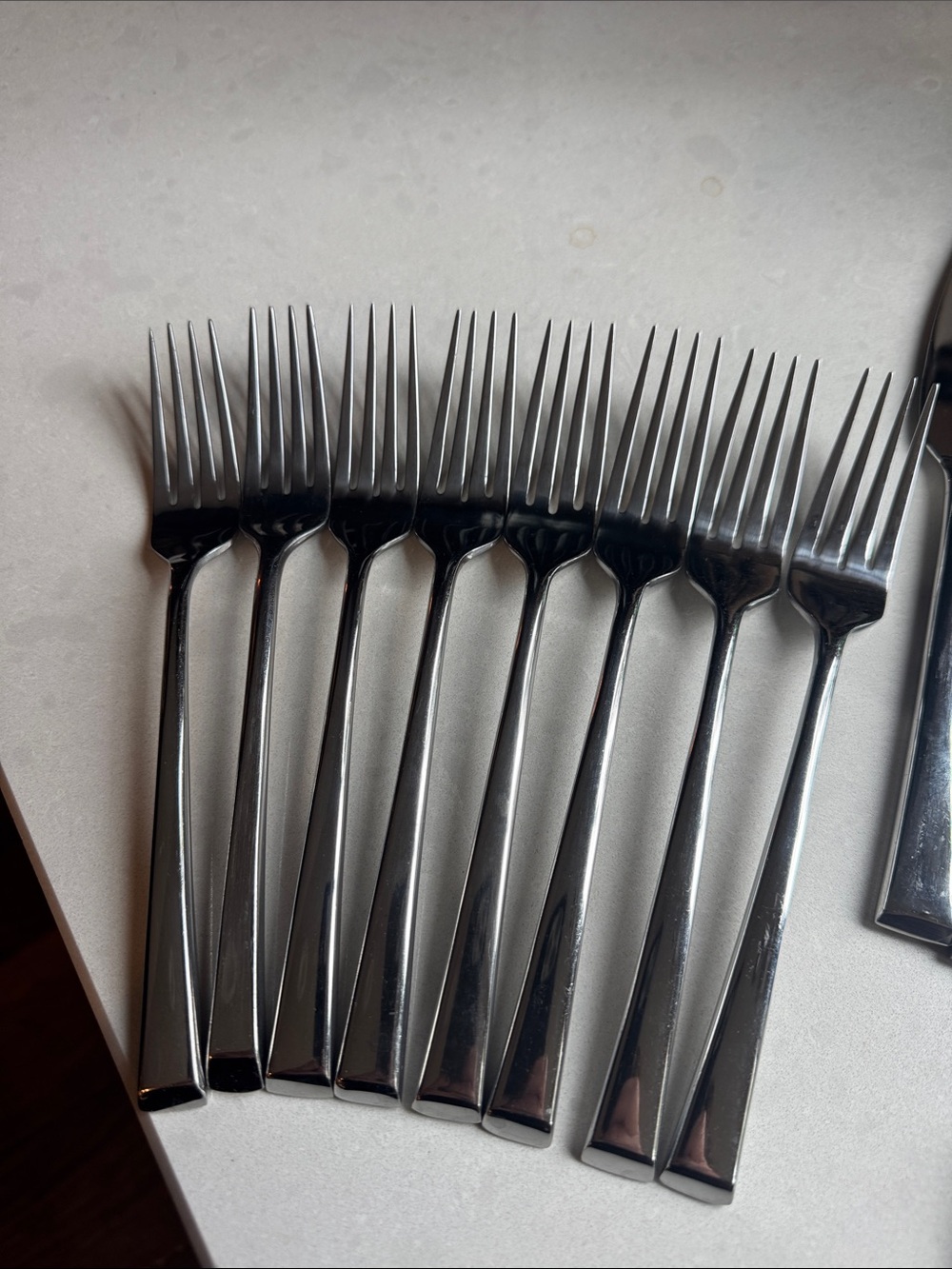 Mikasa Rockford 38 pieces Stainless Steel Flatware Set - Silver - Picture 2 of 7
